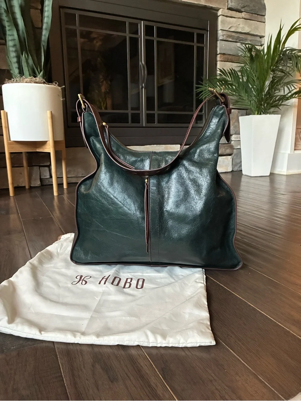 Hobo Marley Leather Shoulder Hobo Bag Deep Green